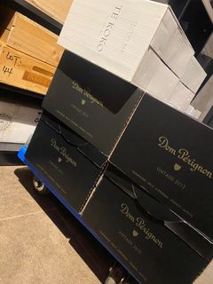 （分類：）位於 。 由 Infinity_Wines 提交（商品編號 1241984118，圖片 1）。簡介： 。