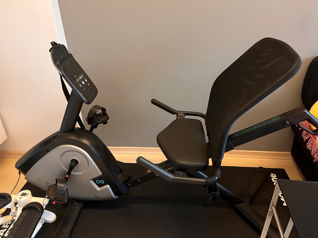 Domyos Stationery Bike, Sports Equipment, Exercise & Fitness, Cardio