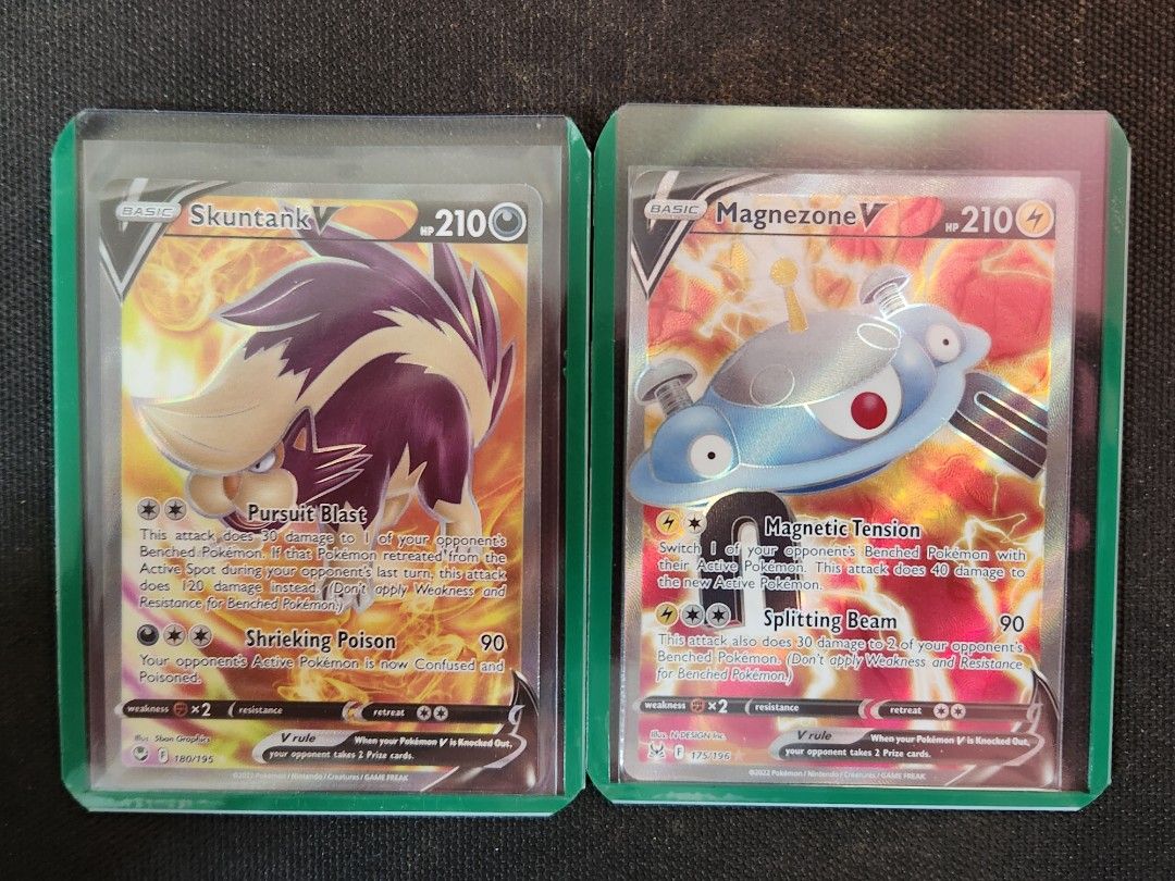 Pokémon TCG Reshiram V Full Art Silver Tempest 172/195 Holo Ultra Rare Fire
