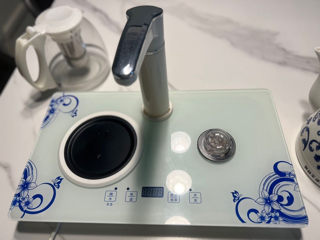 Electronic water heater tea set, Furniture & Home Living, Kitchenware