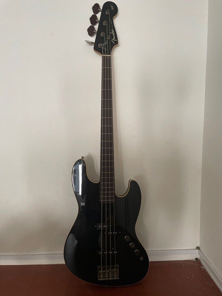 Fender Jazz Bass Aerodyne J Bass, Hobbies & Toys, Music & Media