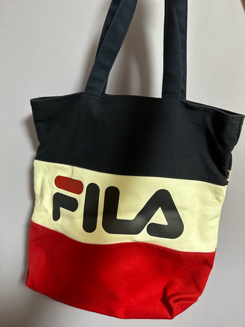 Fila tote sales