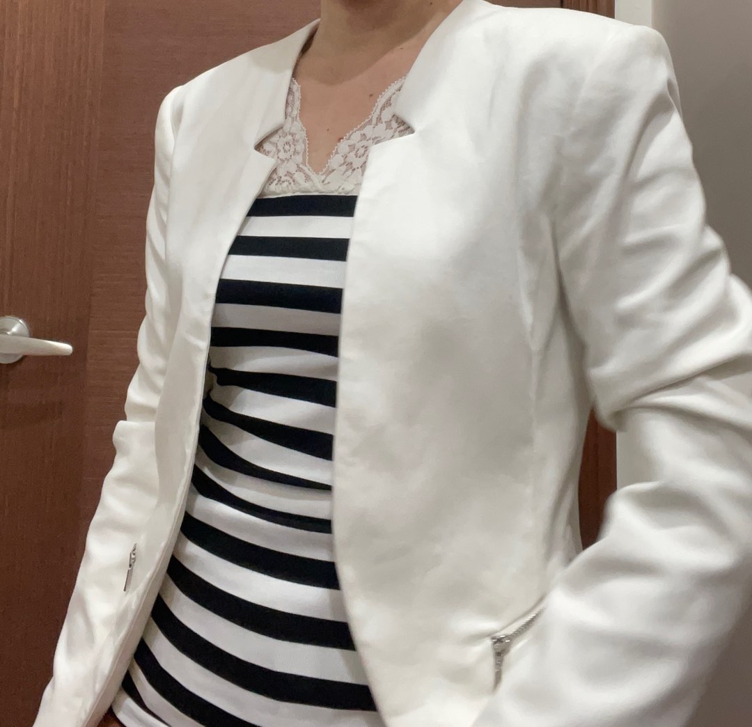 White silk blazer shop