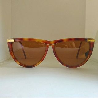 (Kategori: ) berada di . Dikirim oleh chicclassy (ID iklan 1242069410, Gambar 1). Deskripsi: .