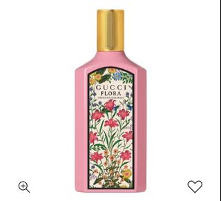 (Category: ) located in . Submitted by clearing_wardrobes (Listing ID 1241989048, Image 1). Description: .