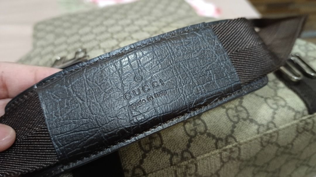 Gucci messenger bag fake vs real hotsell