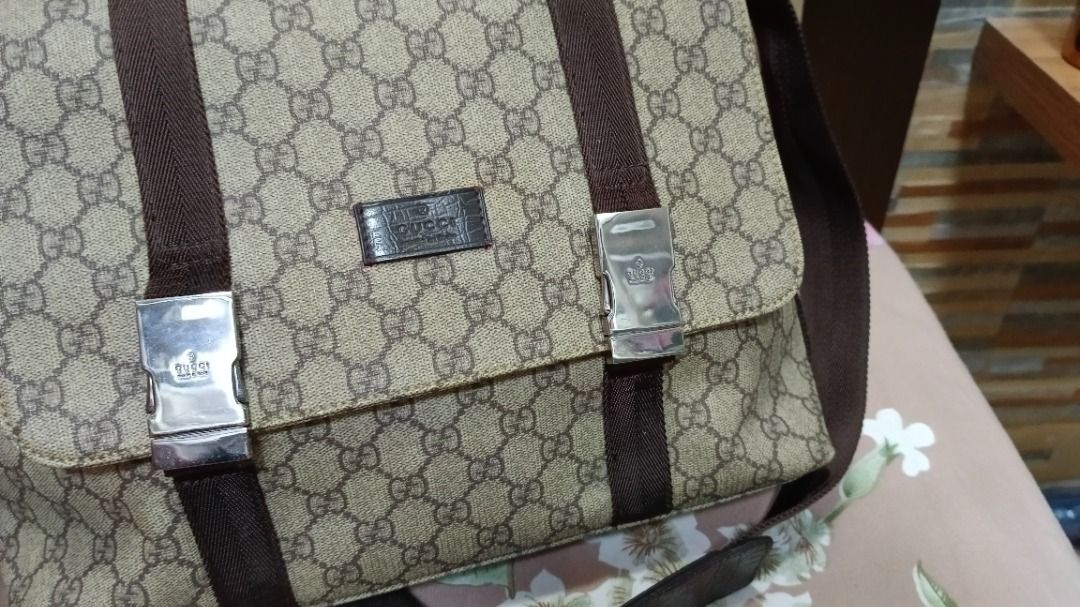 Gucci messenger bag farfetch sales