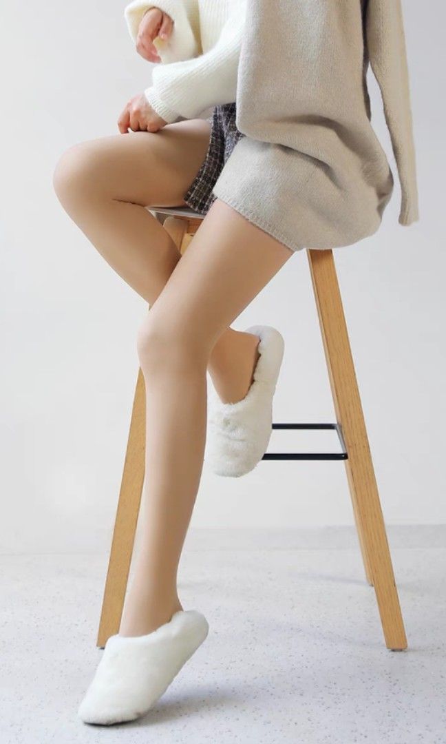 Heattech Leggings 10-20°C ( Nude-Natural skin color) ( Premium), Women's  Fashion, Bottoms, Jeans & Leggings on Carousell