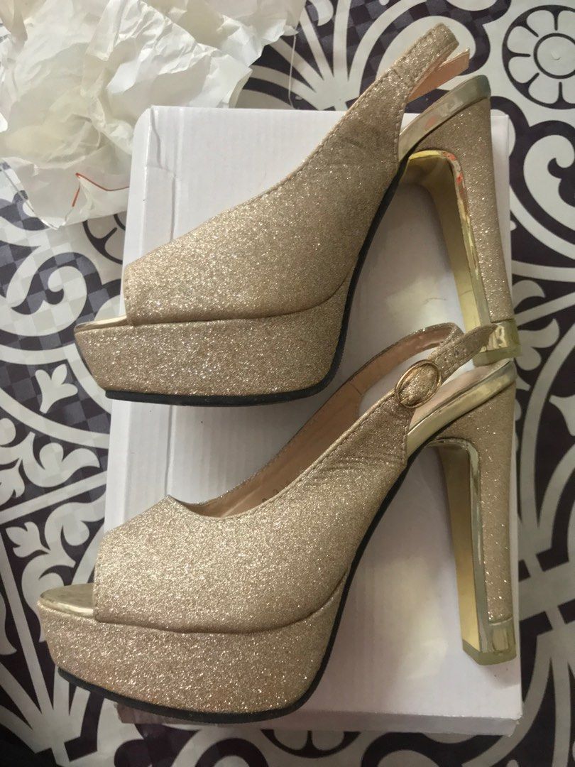 Inc clearance gold heels
