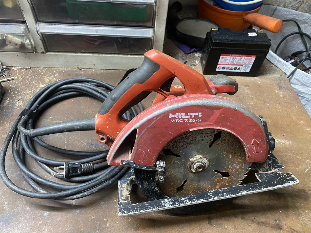 Hilti wsc 哩哩扣扣