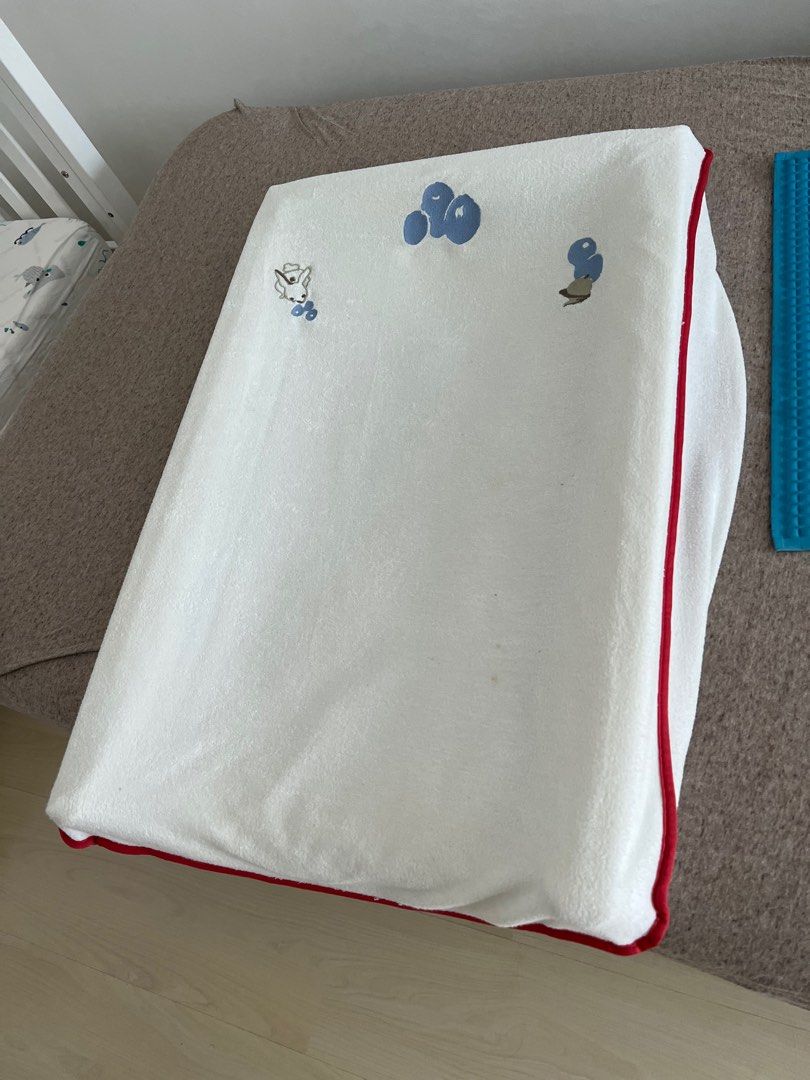 Ikea changing pad w cover, Babies Kids, Bathing Changing