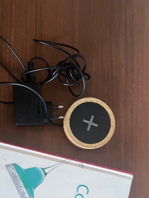ikea wireless charger, Hobbies & Toys, Books & Magazines, Travel