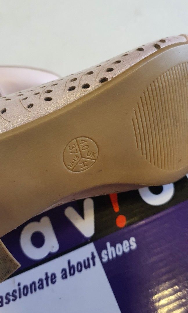 Jana Shoe, Women's Fashion, Footwear, Loafers on Carousell