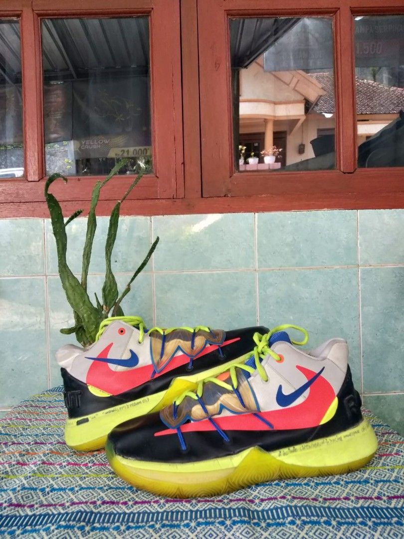 Jual sepatu Basket merk Nike Kyerie 5 X Rokit all star 2019 Size 42 insole 26.5 cm