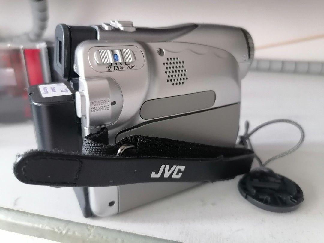 JVC DIGITAL video camera , DV camera, Photography, Video Cameras on