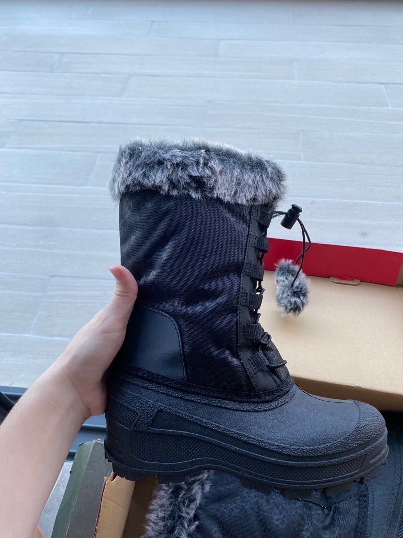 Fur lined on sale boots womens black
