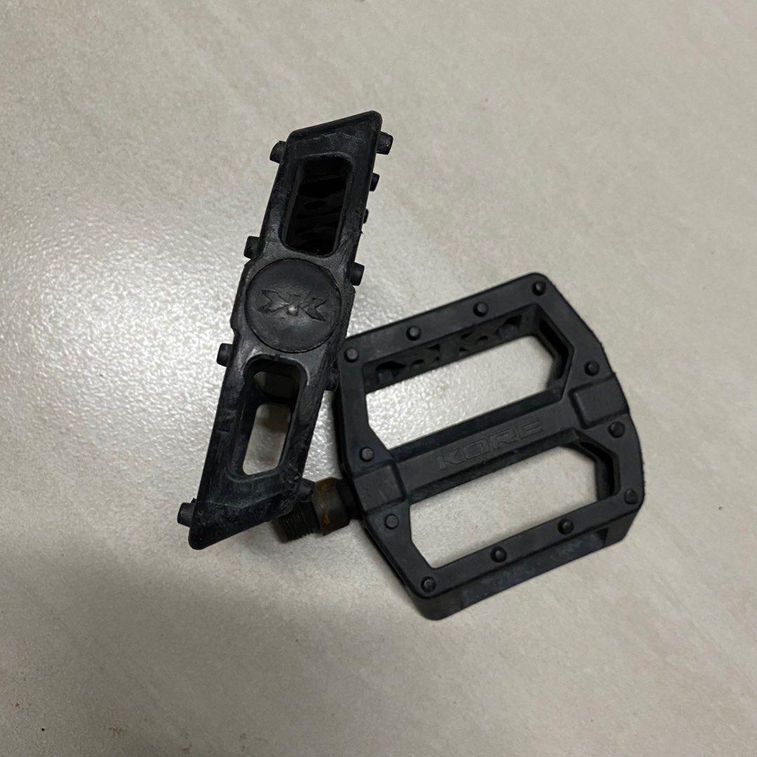 Kore Rivera Thermo Pedals Black