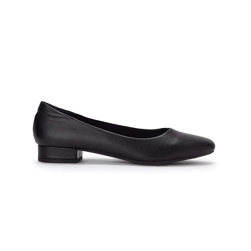 Pumps footwear on sale