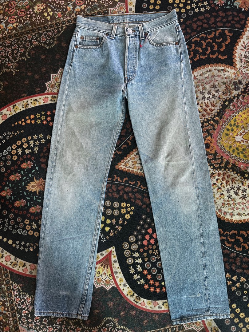 levis 501 (29,32), Men's Fashion, Bottoms, Jeans on Carousell