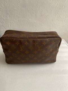 Louis Vuitton Trousse Toilette 28 GM Toiletry Kit