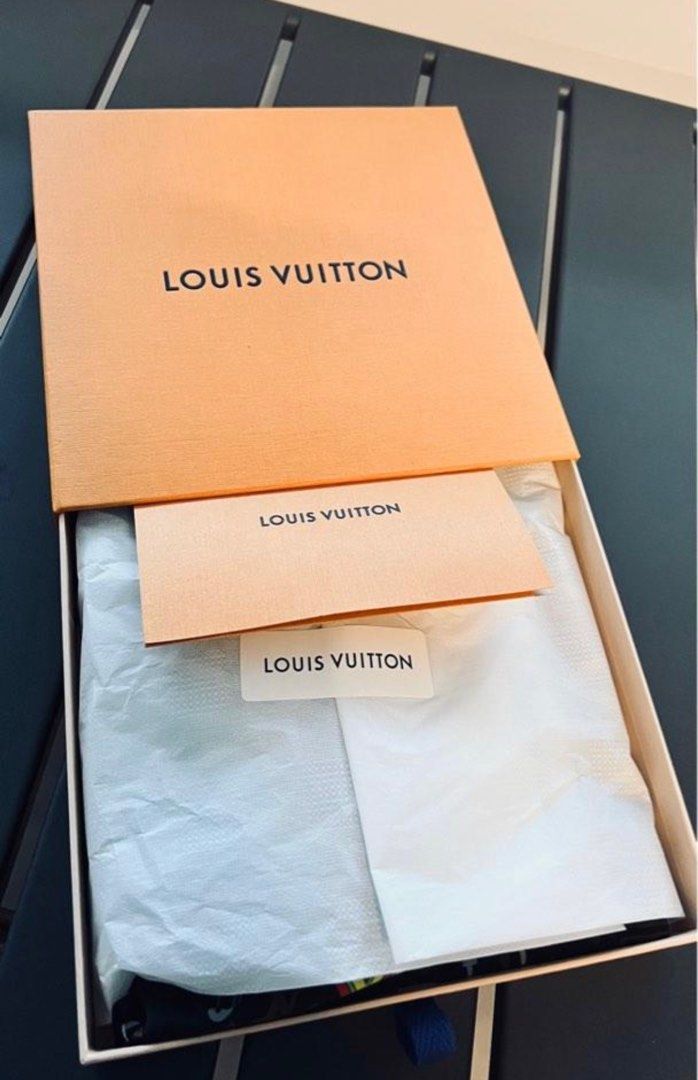Authenticated Used LOUIS VUITTON Louis Vuitton Set Mask Bandana LV Friends  Virgil Abloh Animal Monogram Scarf MP2954 Cotton Silk Brown Multicolor  Cover 