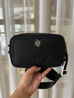 lululemon Dual Pouch Wristlet In-Stock Online (Will Sell Out!)