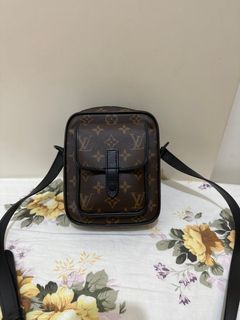 （分類：）位於 。 由 961871304 提交（商品編號 1242132403，圖片 1）。簡介： 。
