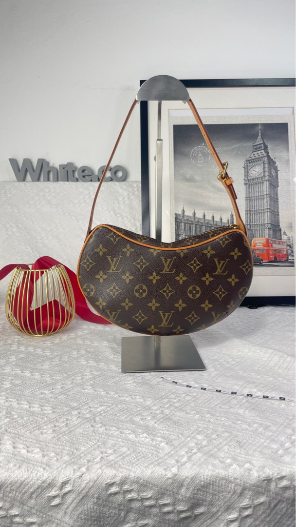 Lv croissant bag hotsell pm