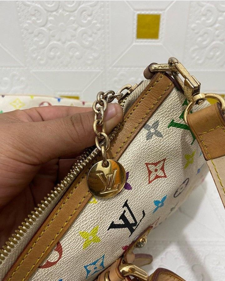 Lv made in France full kulit asli on Carousell