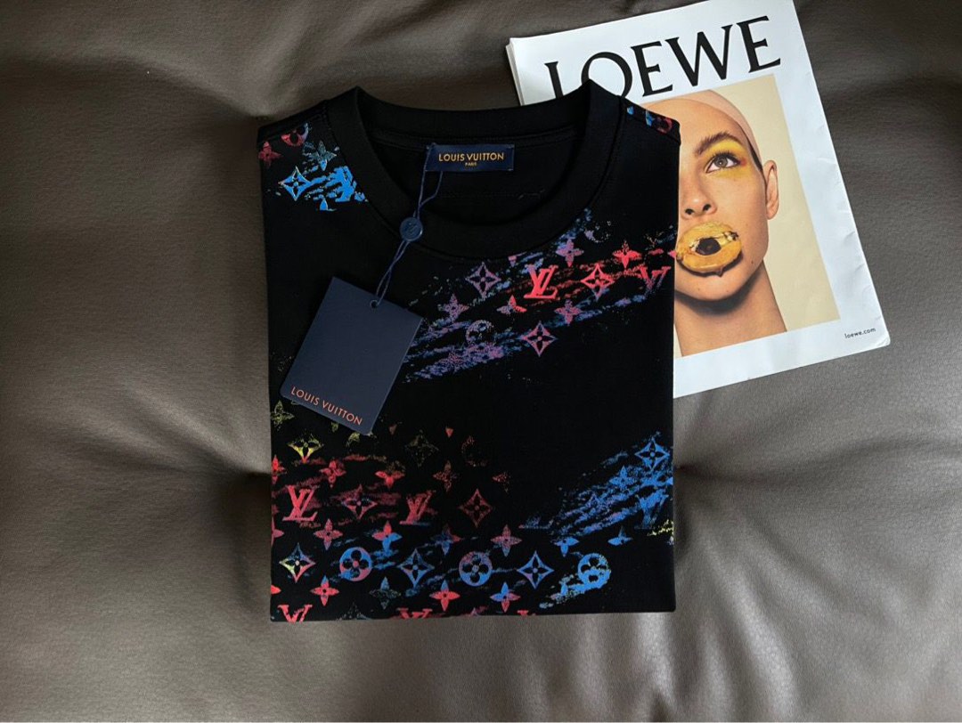 LV Tshirt, Men's Fashion, Tops & Sets, Tshirts & Polo Shirts on Carousell
