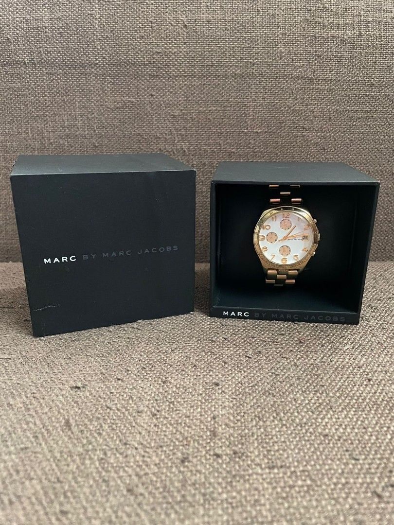 Marc jacobs sales watch harga