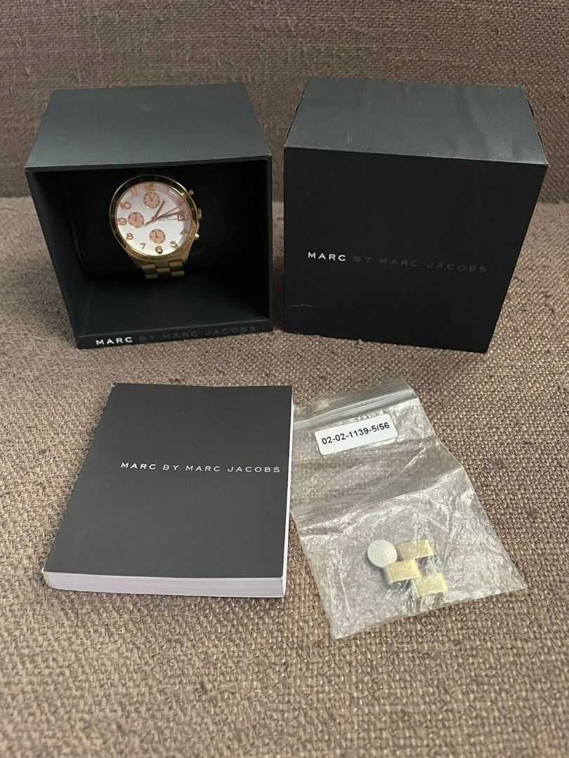 Marc jacobs hotsell watch harga