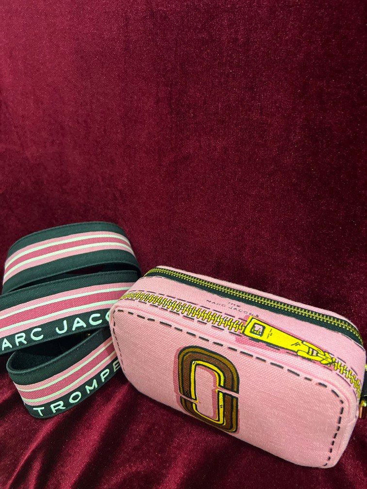 Marc jacobs red camera bag sale