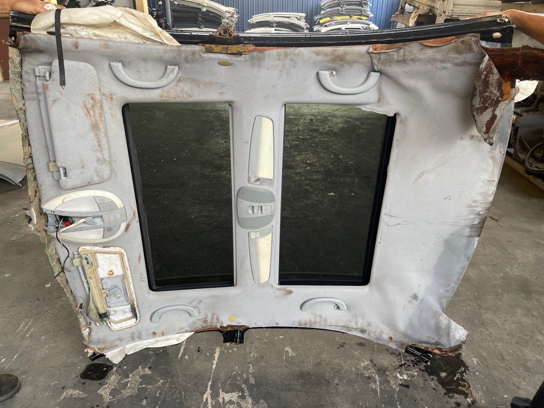 MercedesBenz W211 E240 Avantgarde Penoramic sunroof moonroof Original