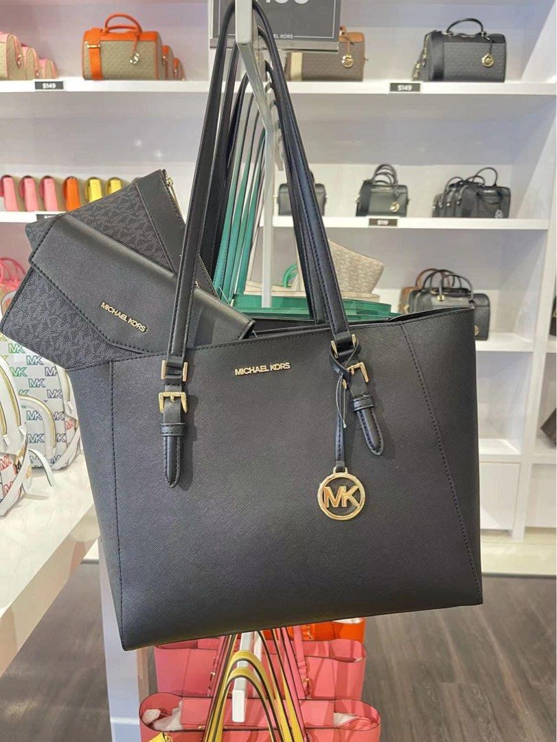 MICHAEL KORS CHARLOTTE 3 IN 1 (BLACK), Women's Fashion, Bags & Wallets, Tote  Bags on Carousell