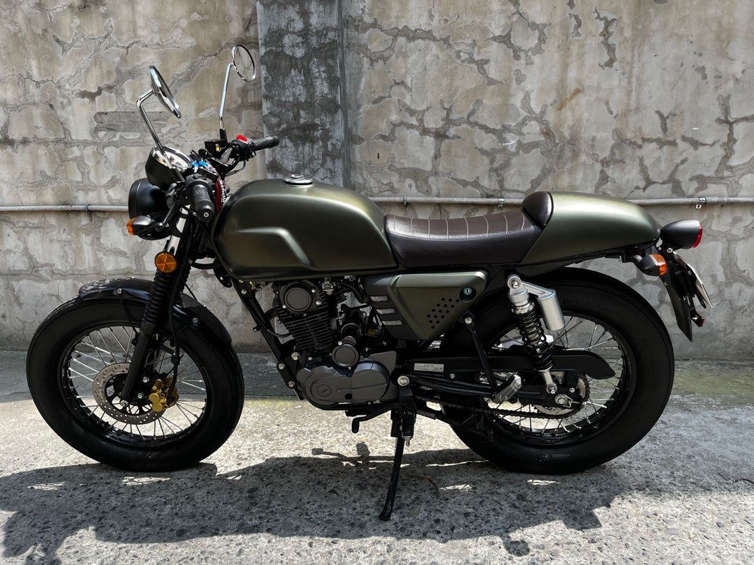 Mitsukoshi shop cafe racer