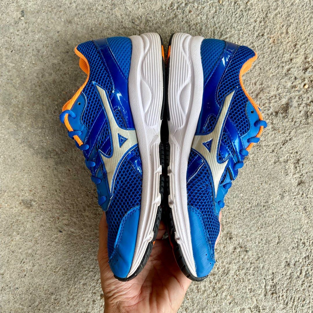 Mizuno sale spark running