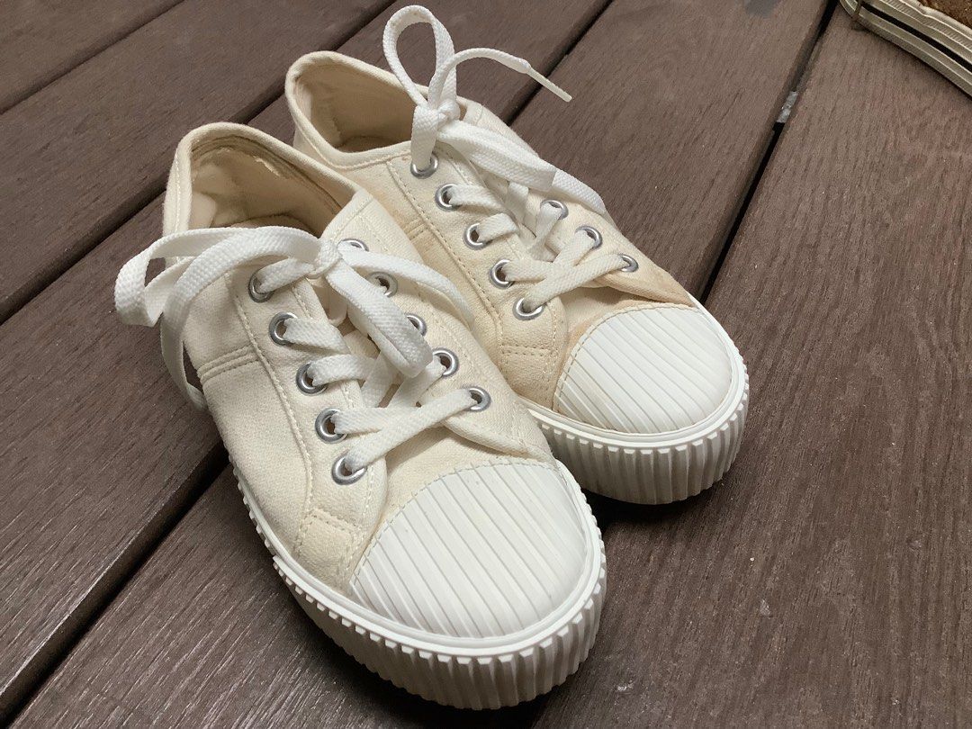 White canvas outlet shoes womens