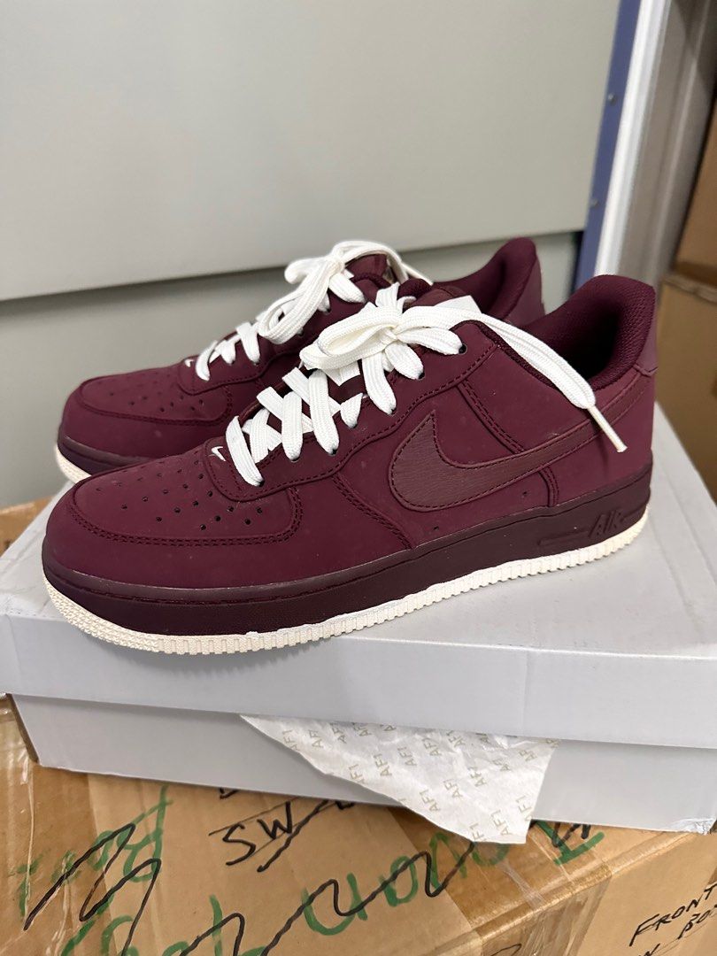 Mens burgundy air force hotsell 1