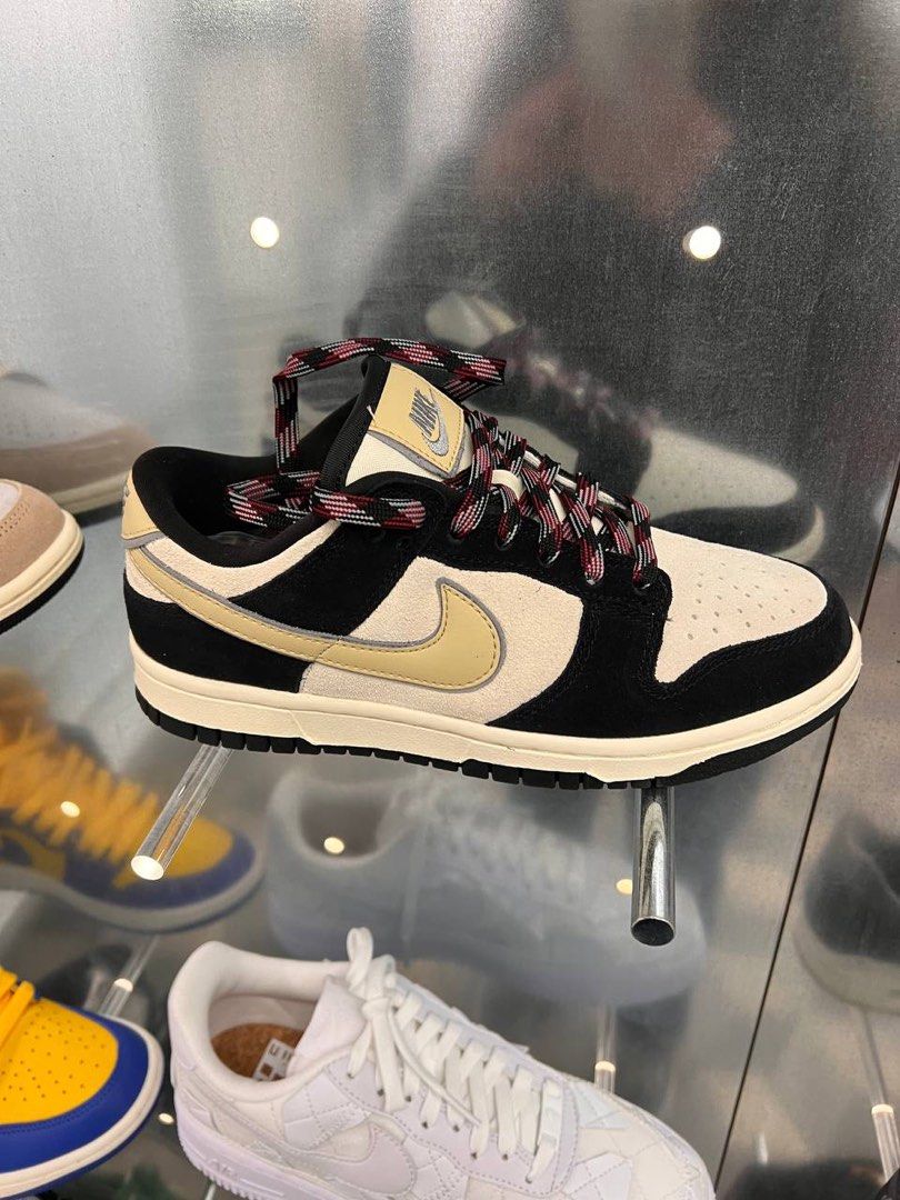 nike dunk black and cream