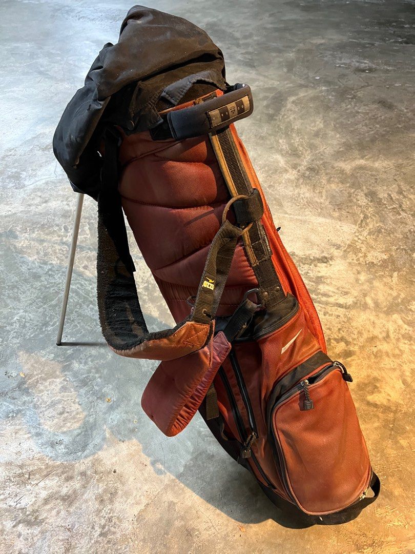 Nike Golf Bag signature red, Sports Equipment, Sports & Games, Golf on Carousell