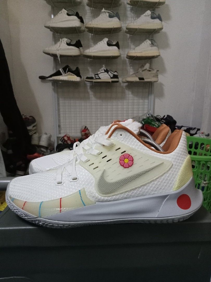Sandy cheeks outlet kyrie price