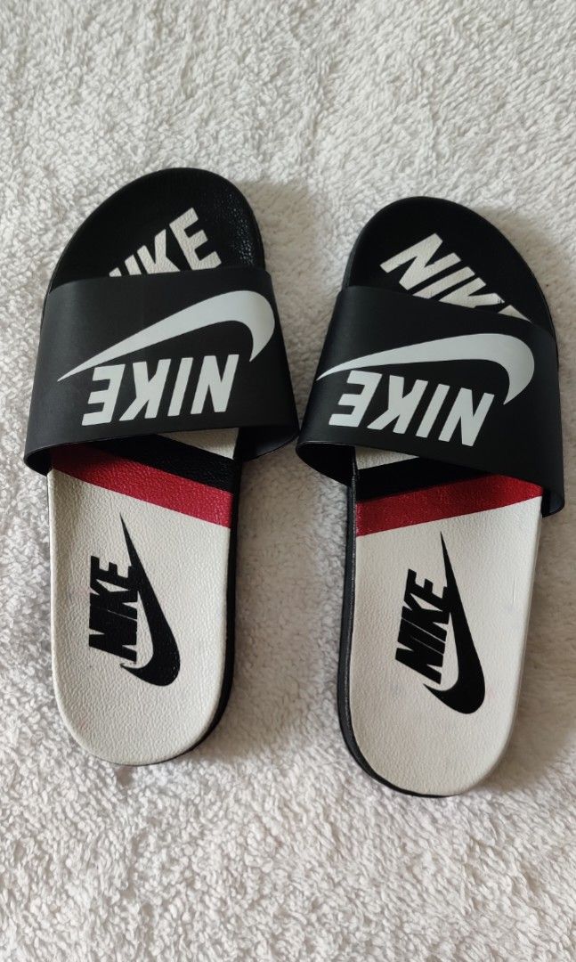 Nike slippers outlet for men red