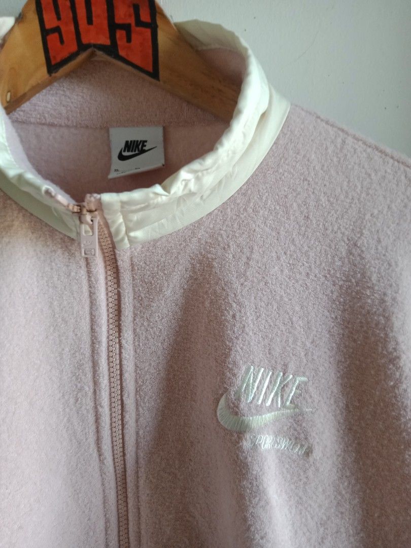 Nike Sportswear Heritage Fleece jacket on Carousell