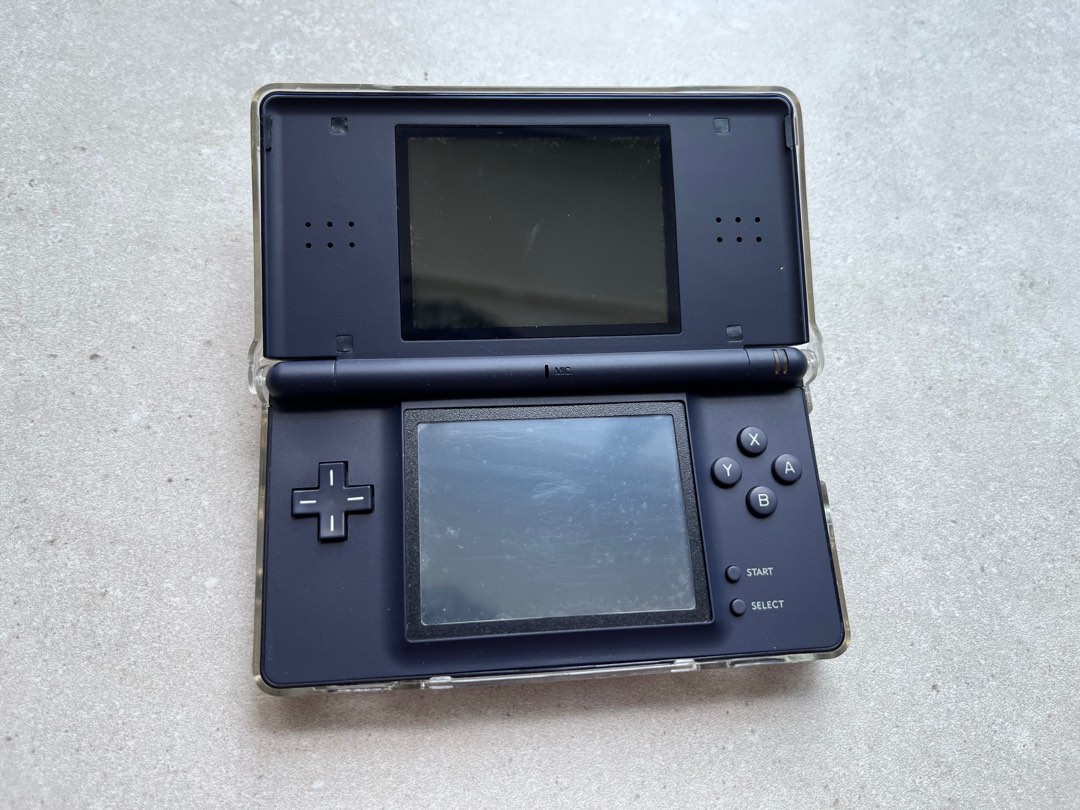 Nintendo DS Lite (navy), Video Gaming, Video Game Consoles, Nintendo on ...