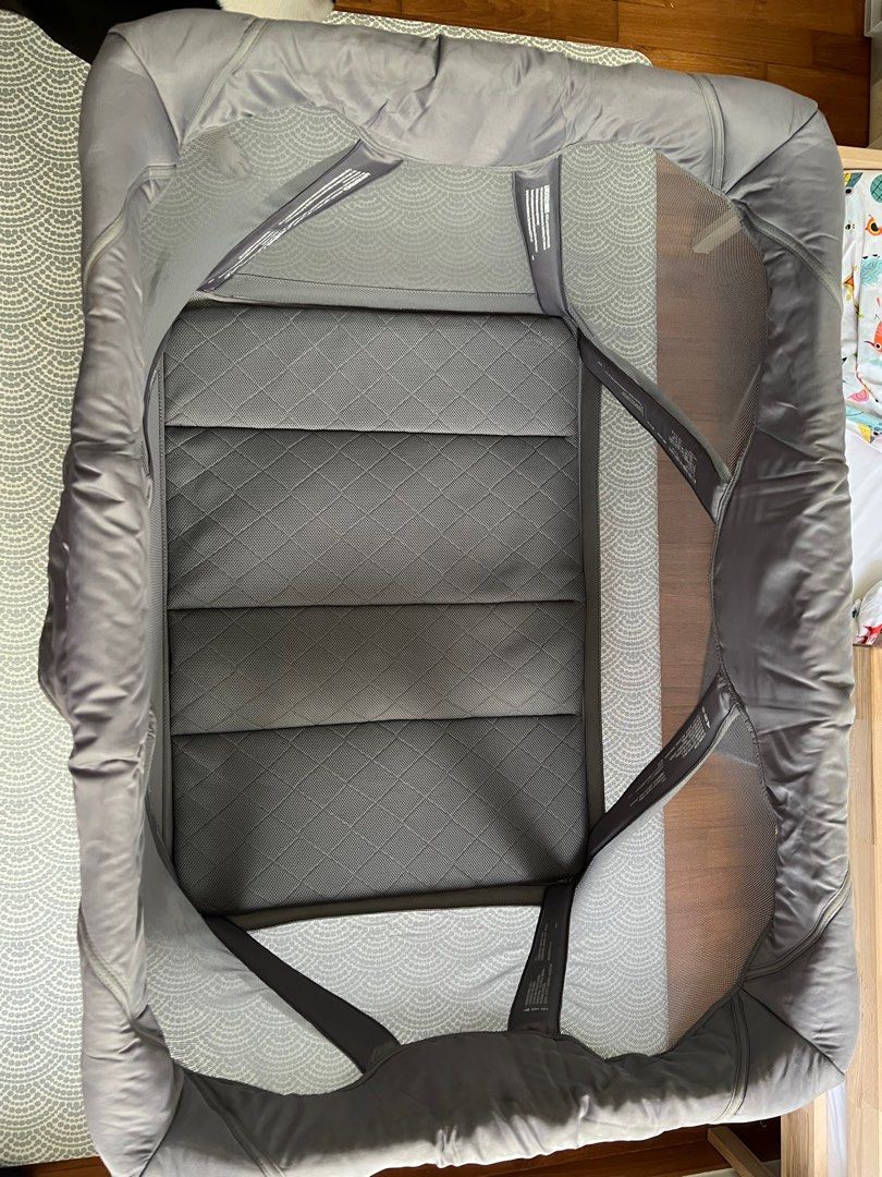 Nuna Sena Aire Travel cot plus custom mattress and extras, Babies