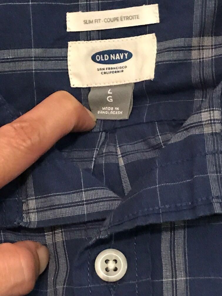 Old Navy SlimFit Coupe Etroite Plaid Button up Shirt