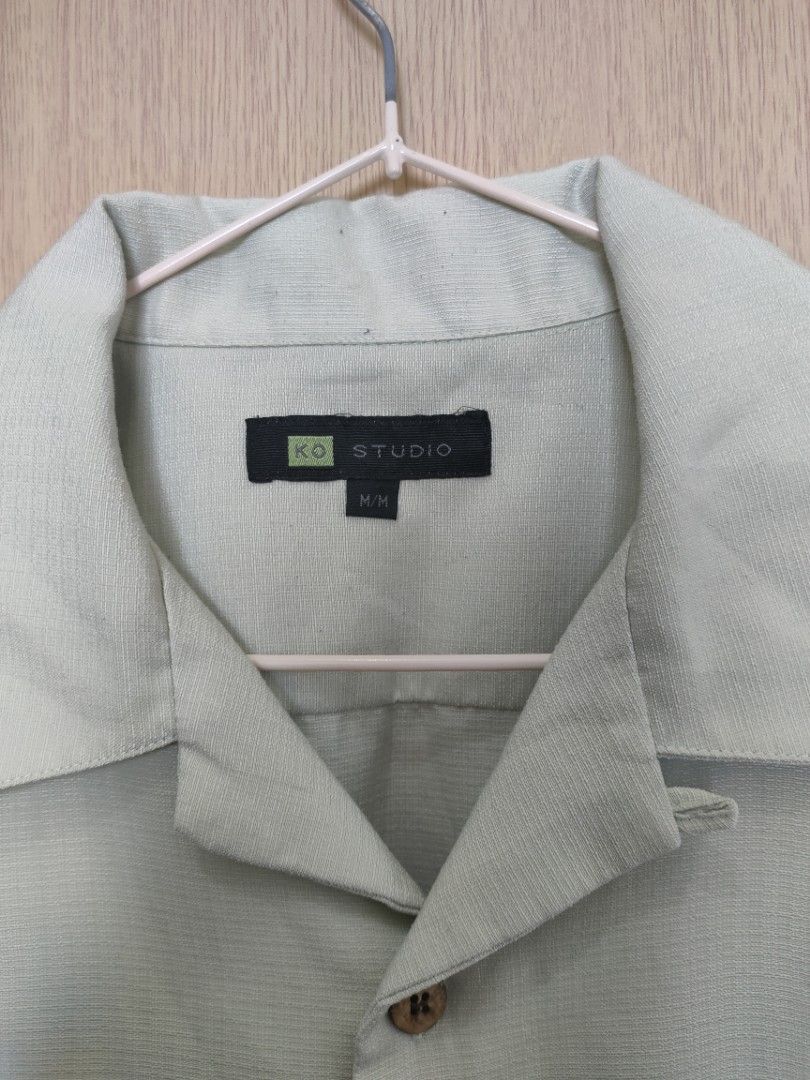Open Collar (Sage Green) L-XL (Category: Formal Shirts) located in Taguig. Submitted by paulorocks (Listing ID 1242040269, Image 2). Description: 24x31 L to XL.