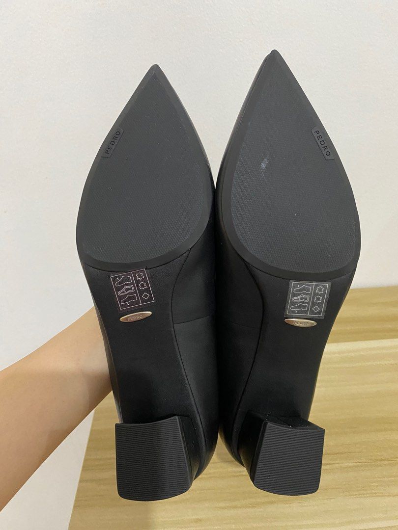 Pedro Black Heel Pumps (Category: Heels) located in Manila. Submitted by caaaam_ (Listing ID 1241959583, Image 3). Description: Bought this at 4300+ (pls see last photo).