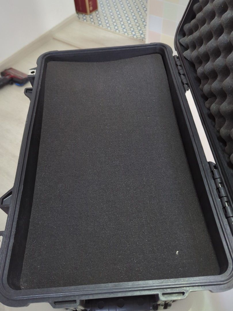 Accessori Pelican Made Usa Kit Ruote Di Ricambio Per Valigie Pelican 1510 E 1560 | Include 2 Ruote E Alloggiamenti Sinistra/destra Helix 210 - Foto 3